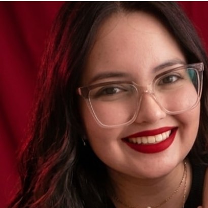Andriele, catarinense, quem faz as cucas e os bolos